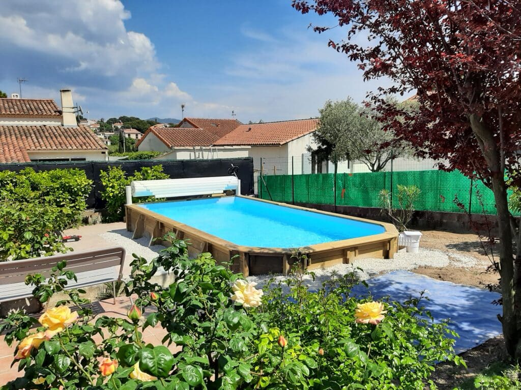 Difloisirs-les-points-forts-d'une-piscine-en-bois