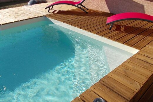 Difloisirs-Piscine-en-bois-carrée-1