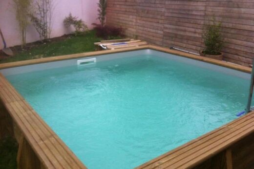 Difloisirs-Piscine-en-bois-carrée-2