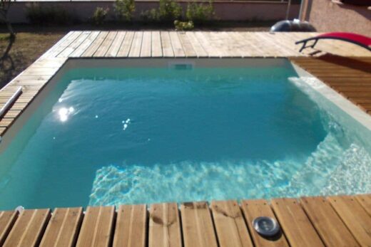 Difloisirs-Piscine-en-bois-carrée-6