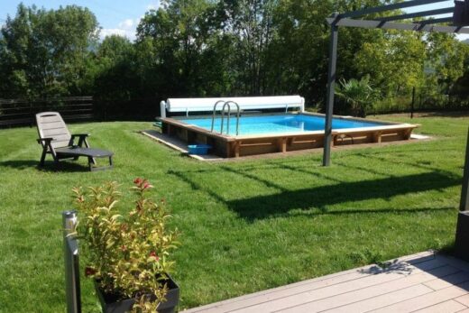 Difloisirs-Piscine-en-bois-carrée-8