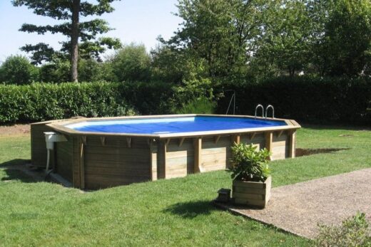Difloisirs-Piscine-en-bois-octogonale-allongee-7