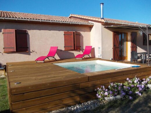 Piscine&#x20;en&#x20;kit&#x20;bois&#x20;&#x3A;&#x20;votre&#x20;espace&#x20;piscine&#x20;pr&#x00EA;t&#x20;&#x00E0;&#x20;monter
