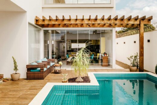 Quelle est la plus grande taille de piscine sans demande d’autorisation ?