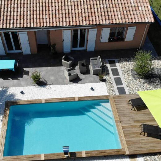 Créez votre oasis de rêve avec nos piscines en bois